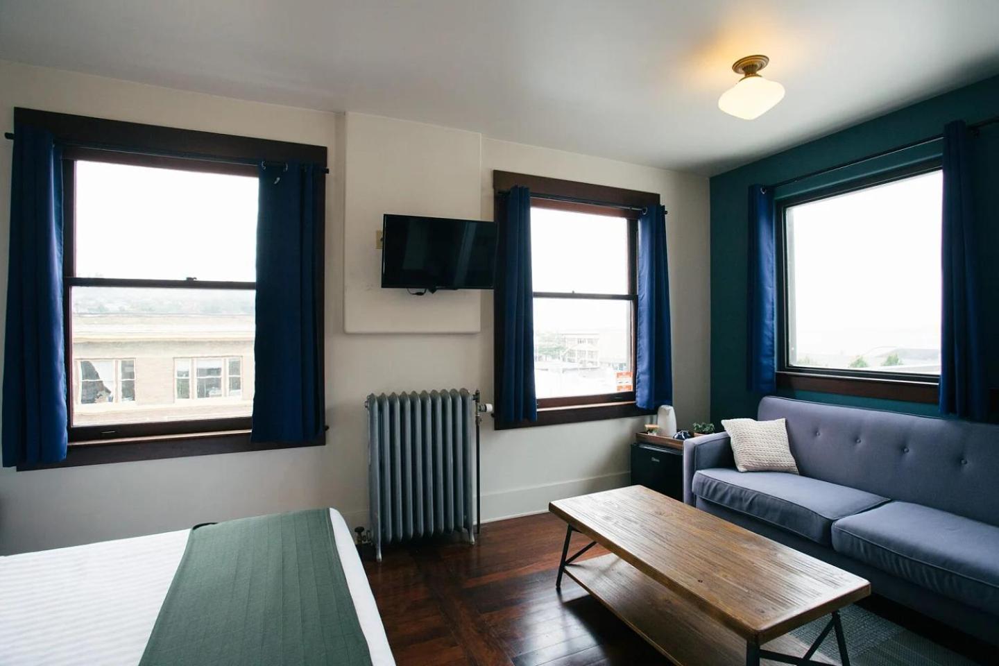 Commodore Hotel Astoria Eksteriør bilde